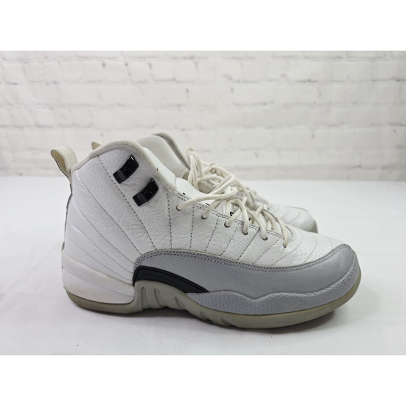 Nike Air Jordan 12 Retro GS 'Wolf Grey' 2016 510815-108 Youth Size 6 / 7 Women’s